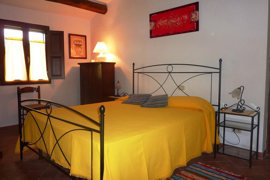 Casa Marta Βίλα Πιτιλιάνο Δωμάτιο φωτογραφία