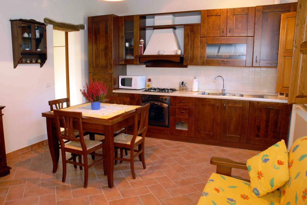 Casa Marta Βίλα Πιτιλιάνο Δωμάτιο φωτογραφία